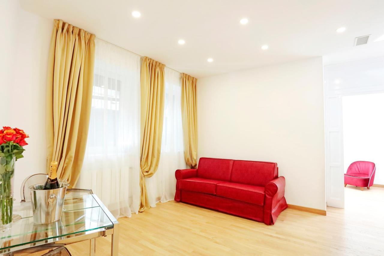 Hemi Suites Milan Bagian luar foto
